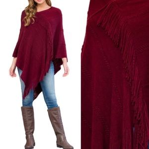 Riah Fashion Los Angeles Maroon Fringed Handkerchief Hem Poncho NWT